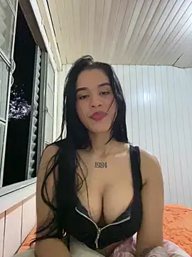 Snapshot of aslhey_sandova chatting on 03/24/26, 10:04 aslhey sandova online show from 03/24/26, 10:04