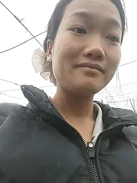 Hina2xx online show from 03/11/26, 04:18