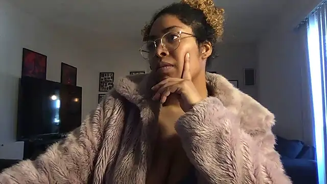 Snapshot of TechnoGoddessxxx chatting on 01/09/26, 05:26 TechnoGoddessxxx online show from 01/09/26, 05:26