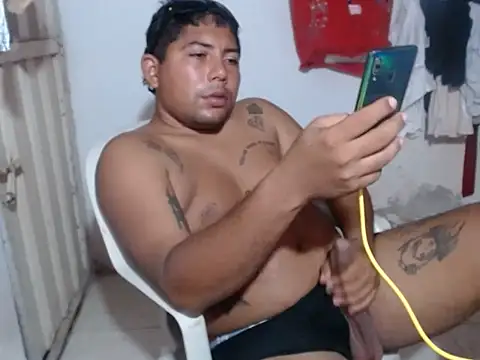 Snapshot of master_juju1924 chatting on 02/20/26, 06:26 master juju1924 online show from 02/20/26, 06:26