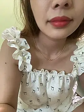 Angela loveee online show from 04/18/26, 07:34