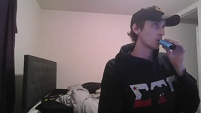 Snapshot of maxryderr chatting on 05/27/26, 07:16 maxryderr online show from 05/27/26, 07:16