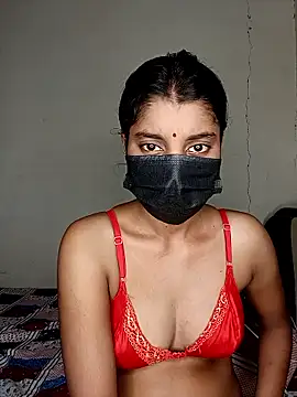 Snapshot of Erotic-Girl chatting on 06/03/26, 01:46 Erotic-Girl online show from 06/03/26, 01:46