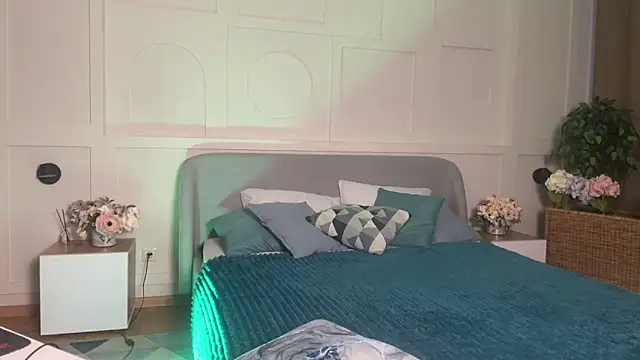  SilkyShadow  online show from 03/28/26, 01:05