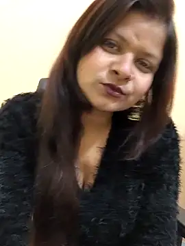 Attractive Queen  online show from 01/08/26, 08:49