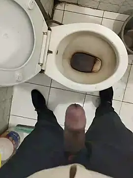 Snapshot of indiahunter chatting on 02/07/26, 10:41 indiahunter online show from 02/07/26, 10:41