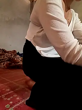 hoahong2 online show from 03/03/26, 06:52