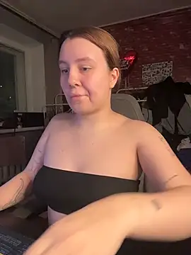 AnnaSeint online show from 02/13/26, 06:37