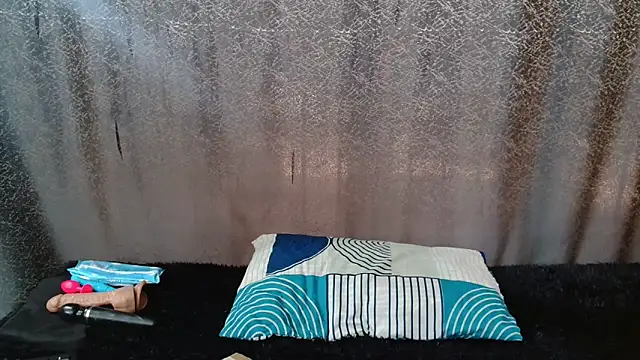 Amanda April online show from 03/10/26, 07:24