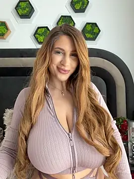 LucyBridgette online show from 06/06/26, 10:53