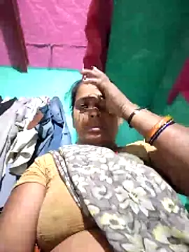 Reena lodha online show from 03/26/26, 10:48