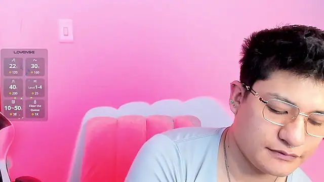 Theo Rowan online show from 02/14/26, 06:15