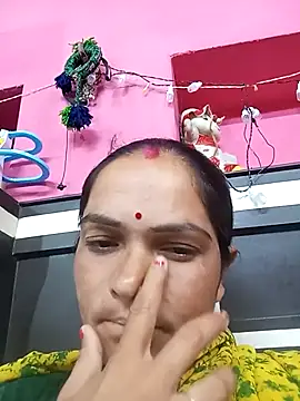 Sonam15884 online show from 03/05/26, 10:33