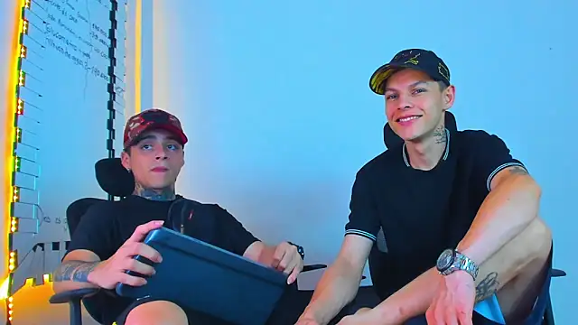 Thomas-Wil online show from 02/09/26, 03:54