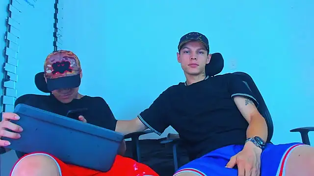 Thomas-Wil online show from 02/28/26, 07:48