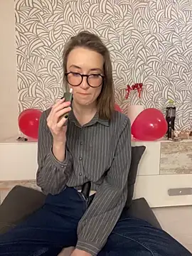 Persephone Kore online show from 02/12/26, 06:36