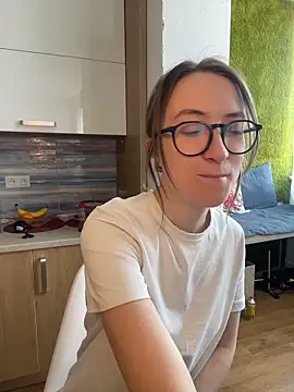 Persephone Kore online show from 04/09/26, 12:21