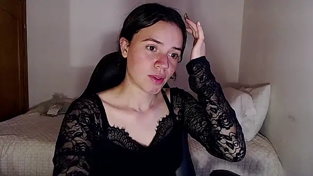 Shanel Lozano online show from 03/03/26, 09:10