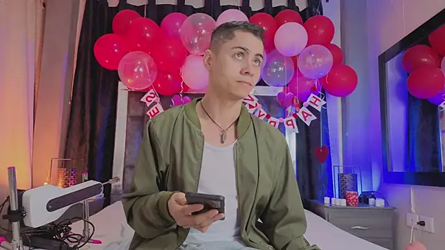 LeoMonnroe online show from 02/16/26, 04:36