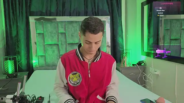 LeoMonnroe online show from 03/05/26, 07:43