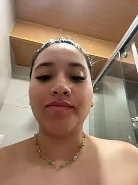 Veronica Wins  online show from 02/07/26, 12:31