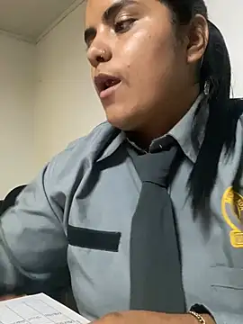 Isabel 3 online show from 02/05/26, 01:54