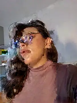 Snapshot of rosse_taylorx1 chatting on 06/27/26, 10:15 rosse taylorx1 online show from 06/27/26, 10:15