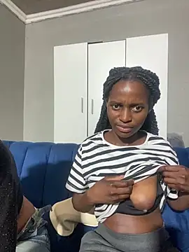 CreamyCupCake 96 online show from 04/13/26, 08:25