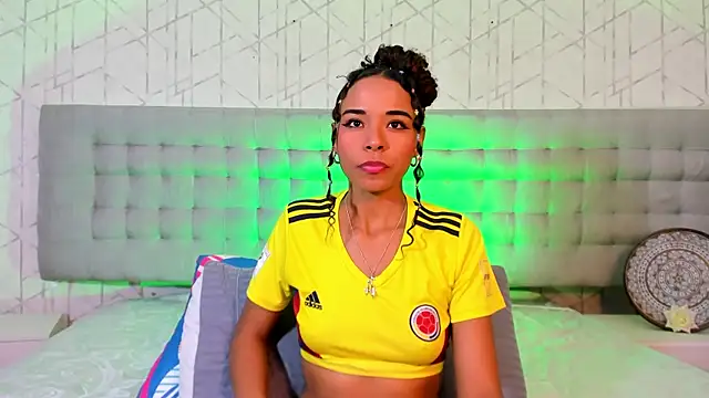 AlexiiaBrown online show from 07/04/26, 07:25