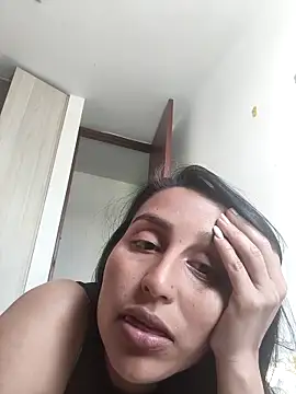 LunaRouuse  online show from 03/14/26, 08:36