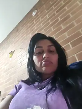 LunaRouuse  online show from 03/31/26, 11:38