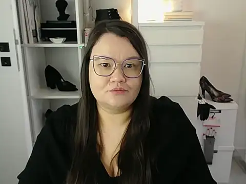 HollyDanceSoul online show from 03/10/26, 07:35