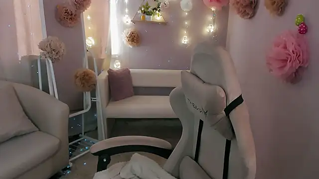 SunshineBlaze online show from 04/07/26, 05:30