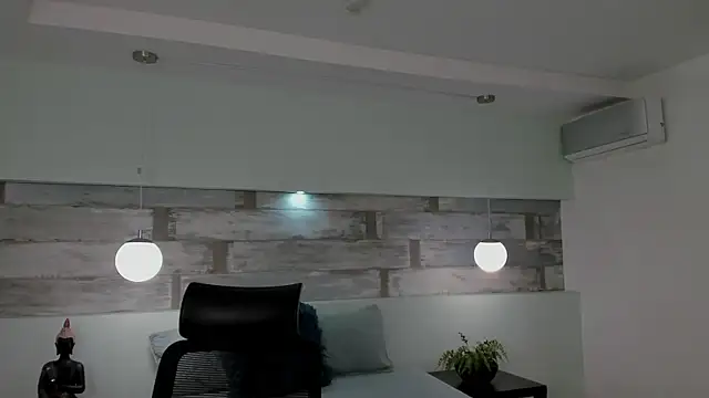 Abriil cutee online show from 03/29/26, 01:11