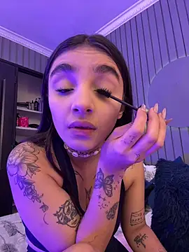 Abriil cutee online show from 06/07/26, 04:55