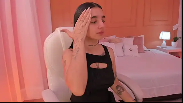 Abriil cutee online show from 06/11/26, 01:09
