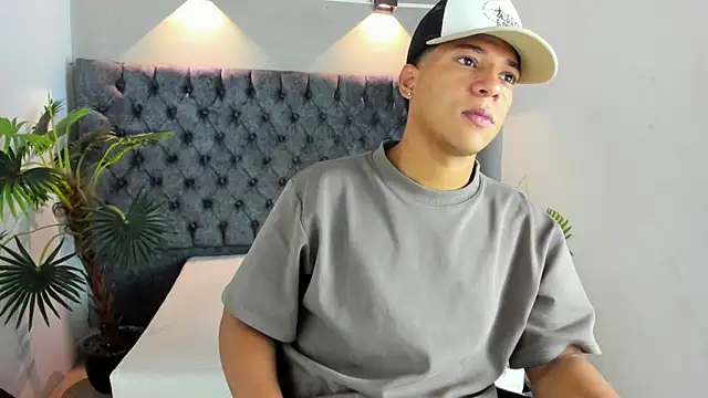 MATHY ROBERT online show from 01/12/26, 12:54