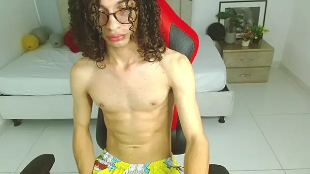 Axel fox77 online show from 01/12/26, 11:54