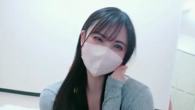 Snapshot of Miria-pq chatting on 02/20/26, 08:05 Miria-pq online show from 02/20/26, 08:05