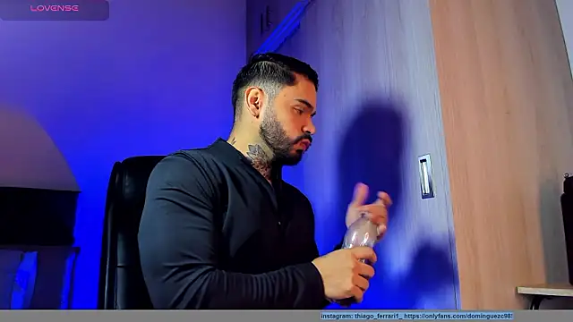 thiago ferrari  online show from 03/28/26, 06:13