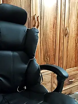 Myna 999 online show from 03/18/26, 02:58