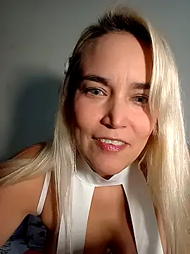 Allezzafox online show from 01/12/26, 11:10