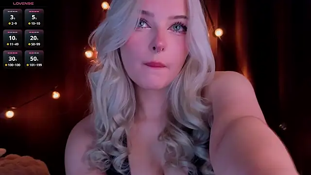 ShyniAlice online show from 03/09/26, 04:38