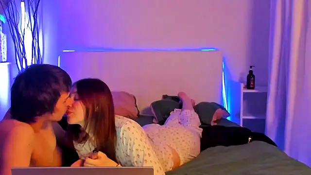 Snapshot of Santythousand chatting on 02/12/26, 05:30 Santythousand online show from 02/12/26, 05:30