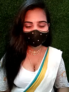Snapshot of Nithyatamil chatting on 05/08/26, 05:07 Nithyatamil online show from 05/08/26, 05:07