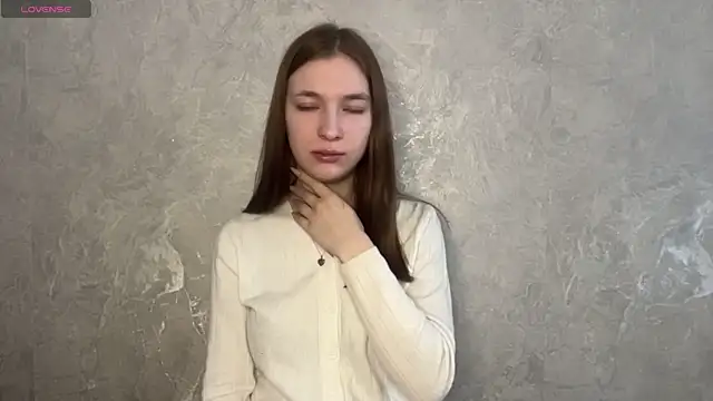 MarlanaEndler online show from 04/19/26, 05:07