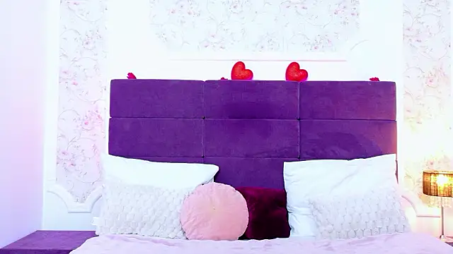 EvelinHill online show from 03/04/26, 05:02