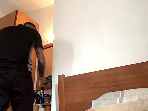 Snapshot of jacobsex221 chatting on 01/13/26, 08:30 jacobsex221 online show from 01/13/26, 08:30