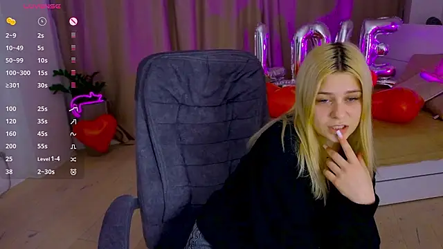 ApheliaStar online show from 02/06/26, 03:48