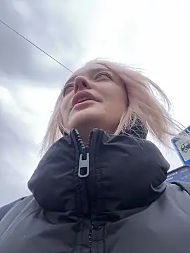 aka Blonde online show from 03/29/26, 08:25